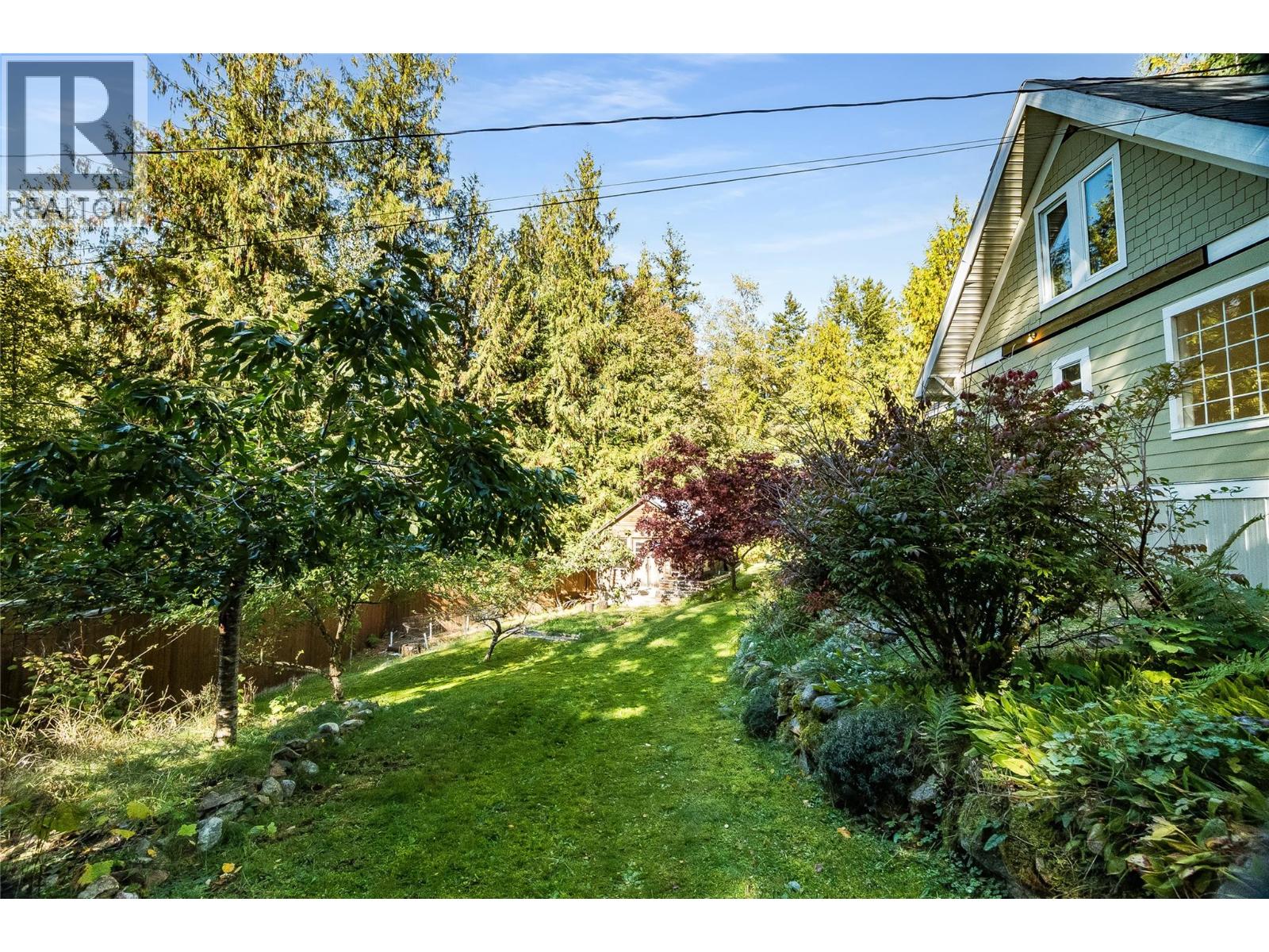 215 Rainbow Ridge Road, Procter, British Columbia  V0G 1V0 - Photo 10 - 10402160