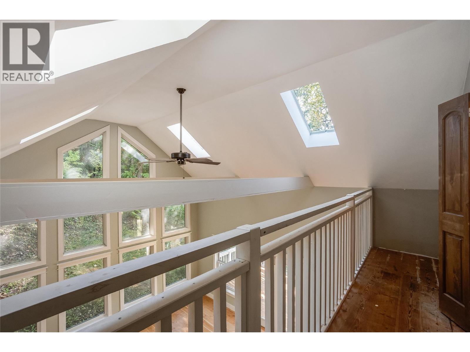 215 Rainbow Ridge Road, Procter, British Columbia  V0G 1V0 - Photo 60 - 10402160