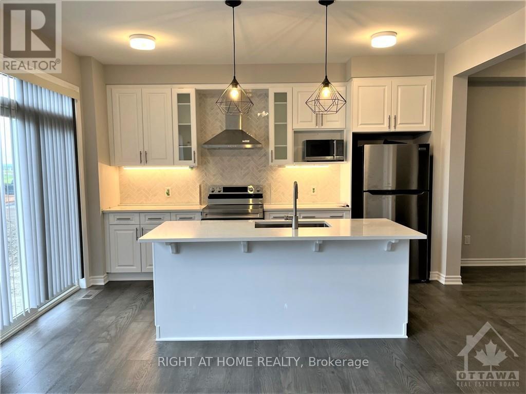 681 Allied Mews, Ottawa, Ontario K2S 2Z6 - Photo 8 - X13845694