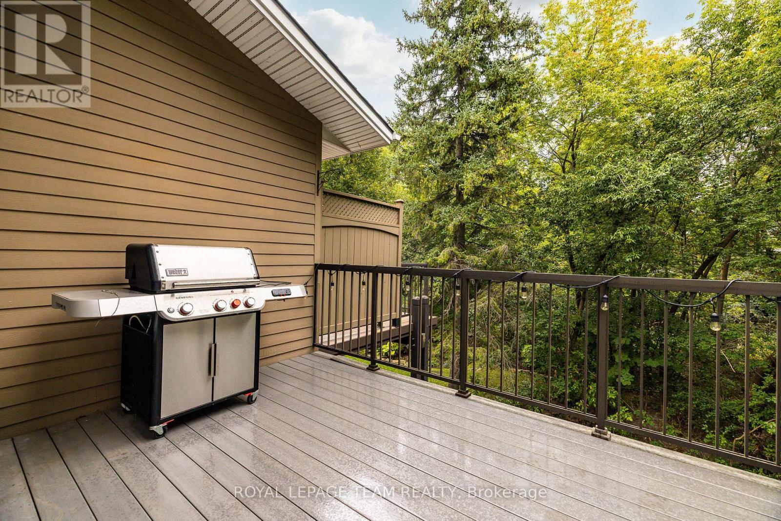 19 Creeks End Lane, Ottawa, Ontario K2H 1C7 - Photo 11 - X13845704