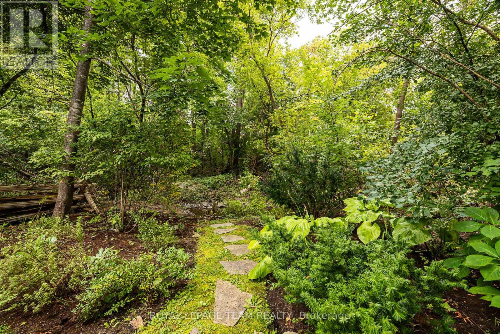 19 Creeks End Lane, Ottawa, Ontario K2H 1C7 - Photo 46 - X13845704