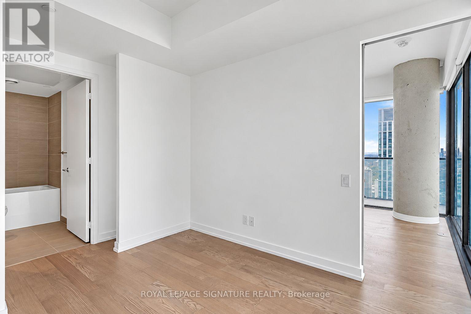 3604 - 161 Roehampton Avenue, Toronto, Ontario  M4P 0C8 - Photo 12 - C13845612