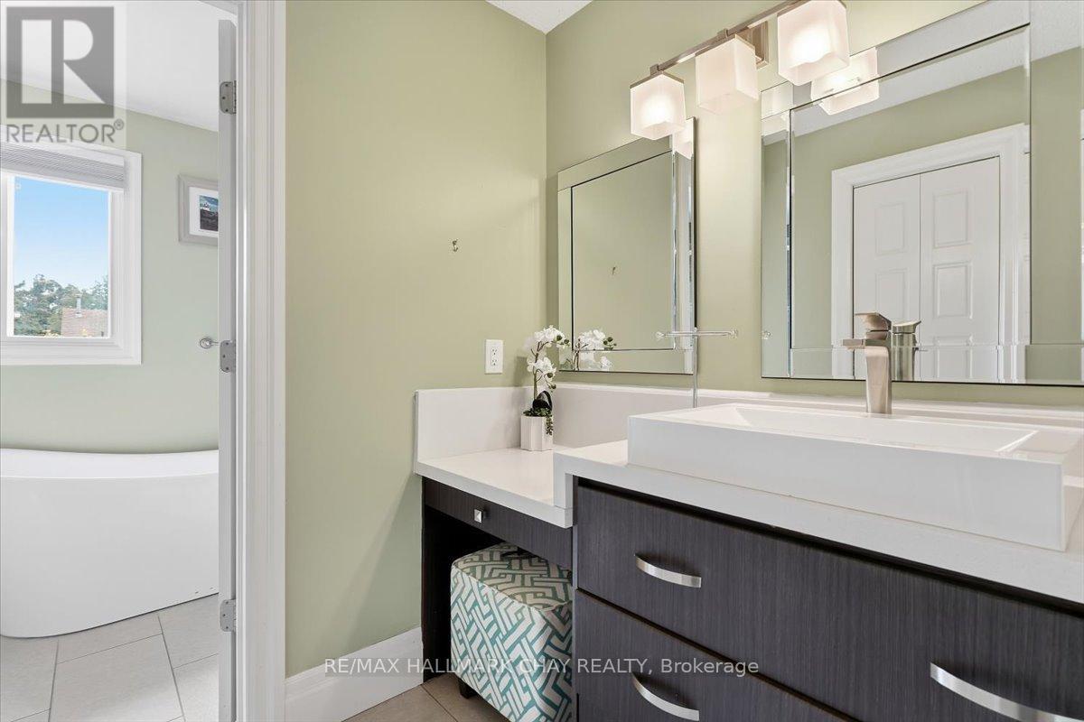 5 Draper Court, Whitby, Ontario  L1P 1G7 - Photo 24 - E13845584