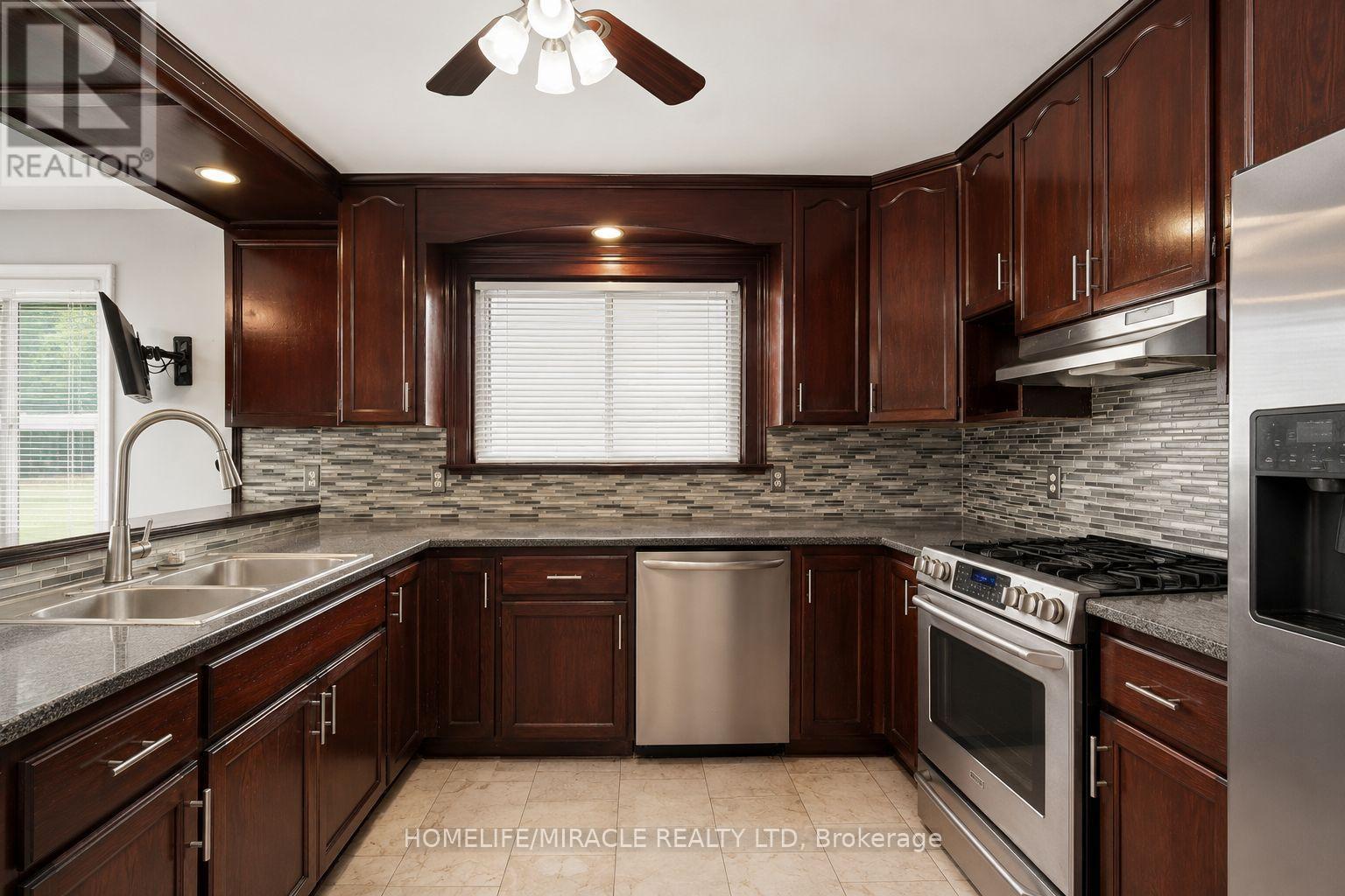 283 Cordova Road, Oshawa, Ontario  L1J 1P1 - Photo 10 - E13845596