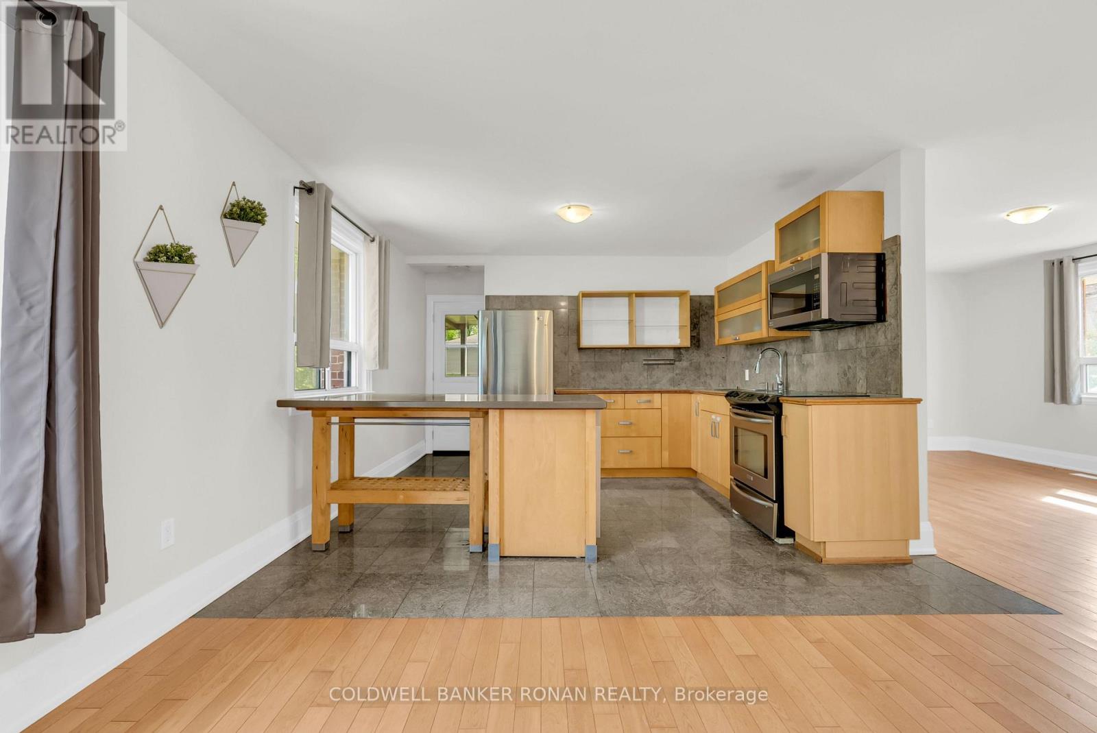 506 Main Street, King (Schomberg), Ontario  L0G 1T0 - Photo 12 - N13845698