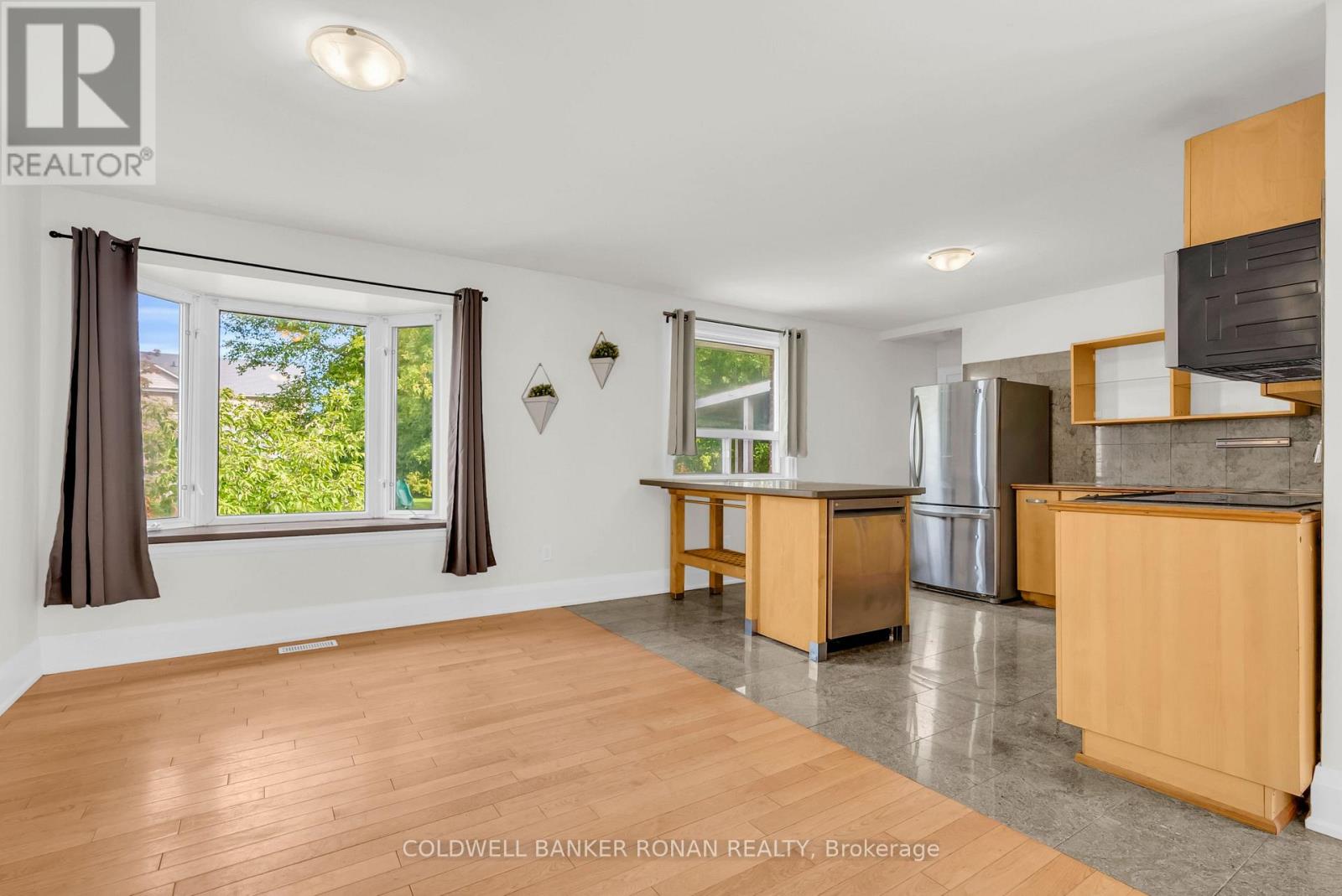 506 Main Street, King (Schomberg), Ontario  L0G 1T0 - Photo 8 - N13845698