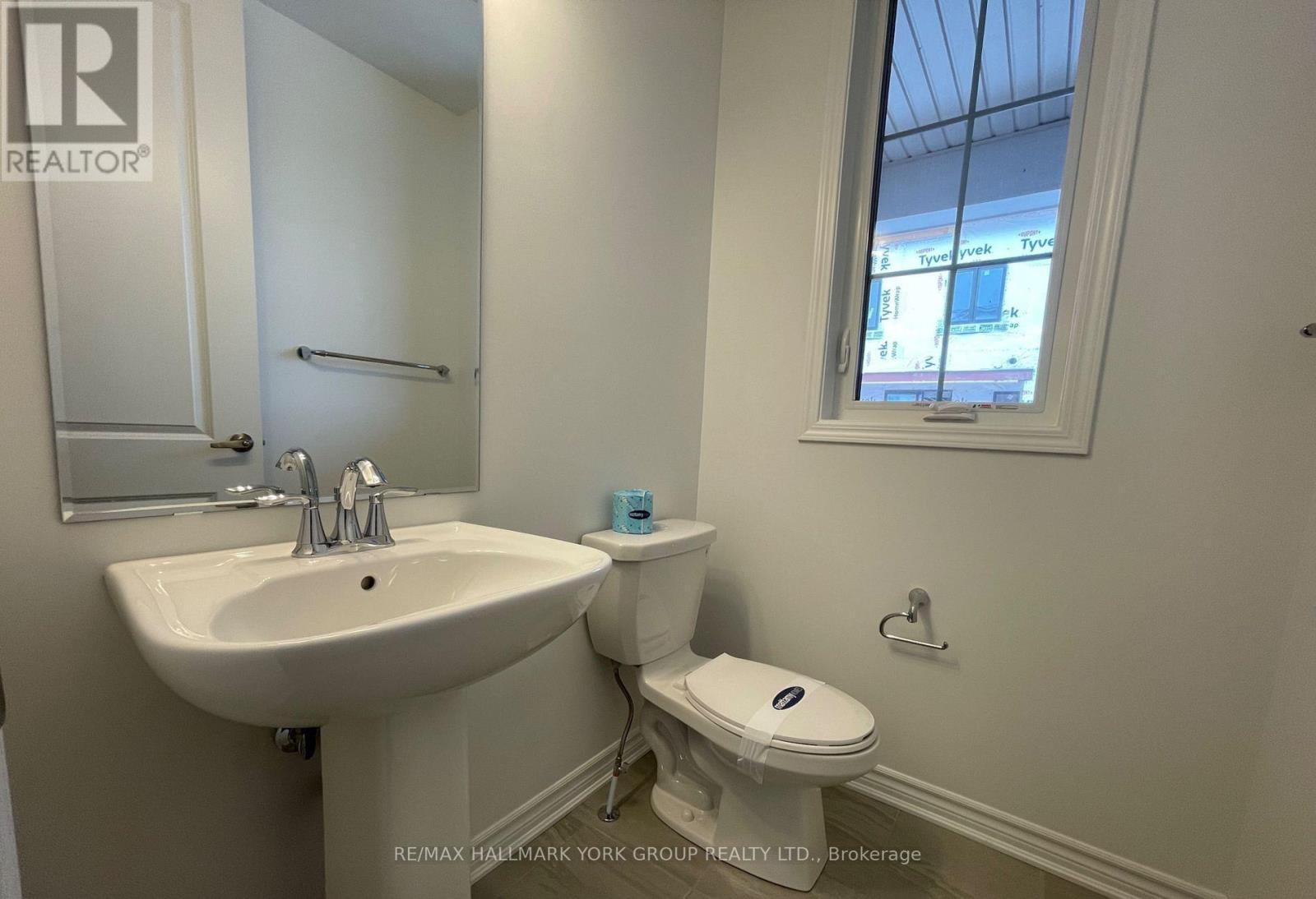 76 Greenridge Crescent, Markham, Ontario  L6C 3M1 - Photo 12 - N13845712