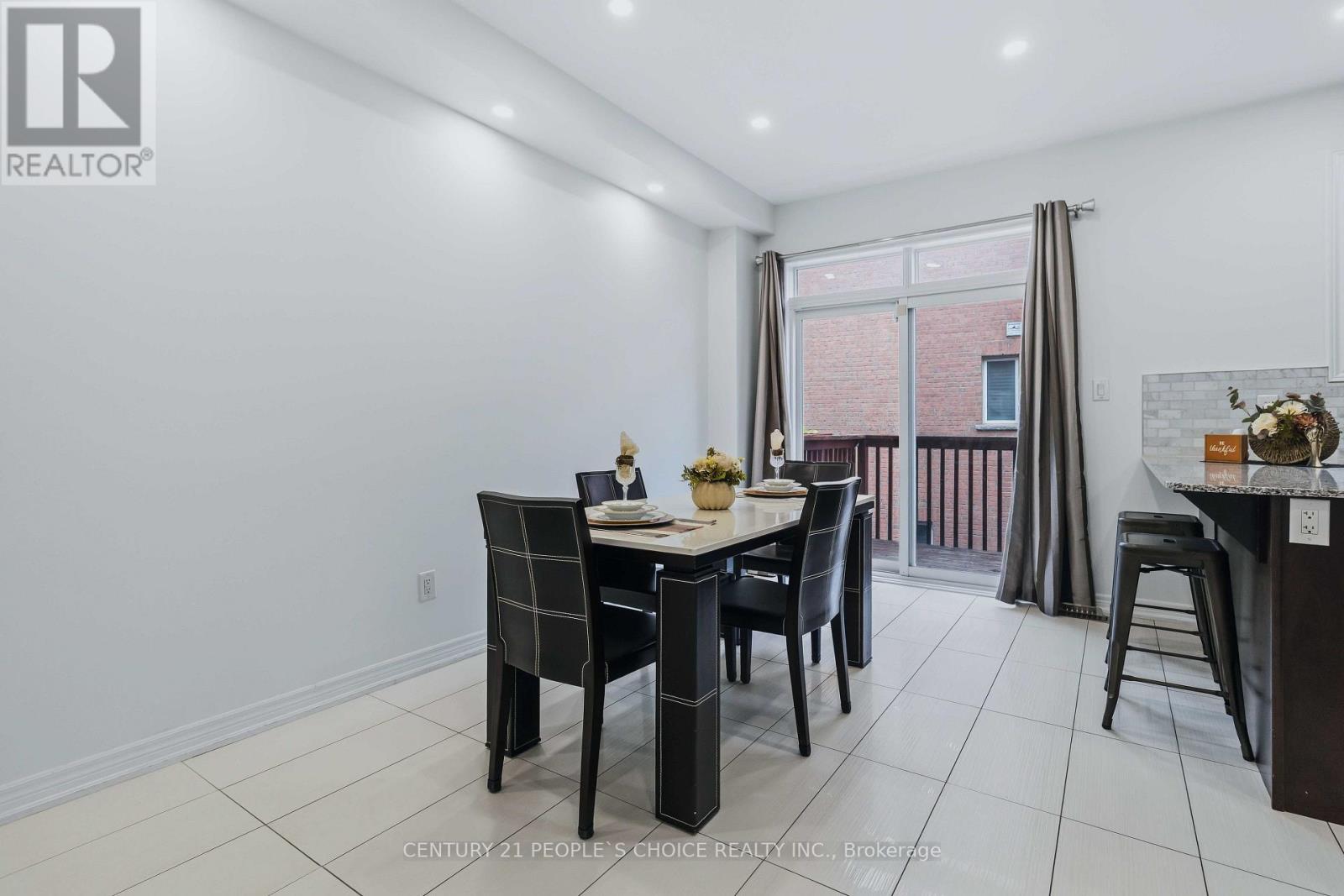 52 Aldersgate Drive, Brampton, Ontario  L7A 4H8 - Photo 11 - W13845552