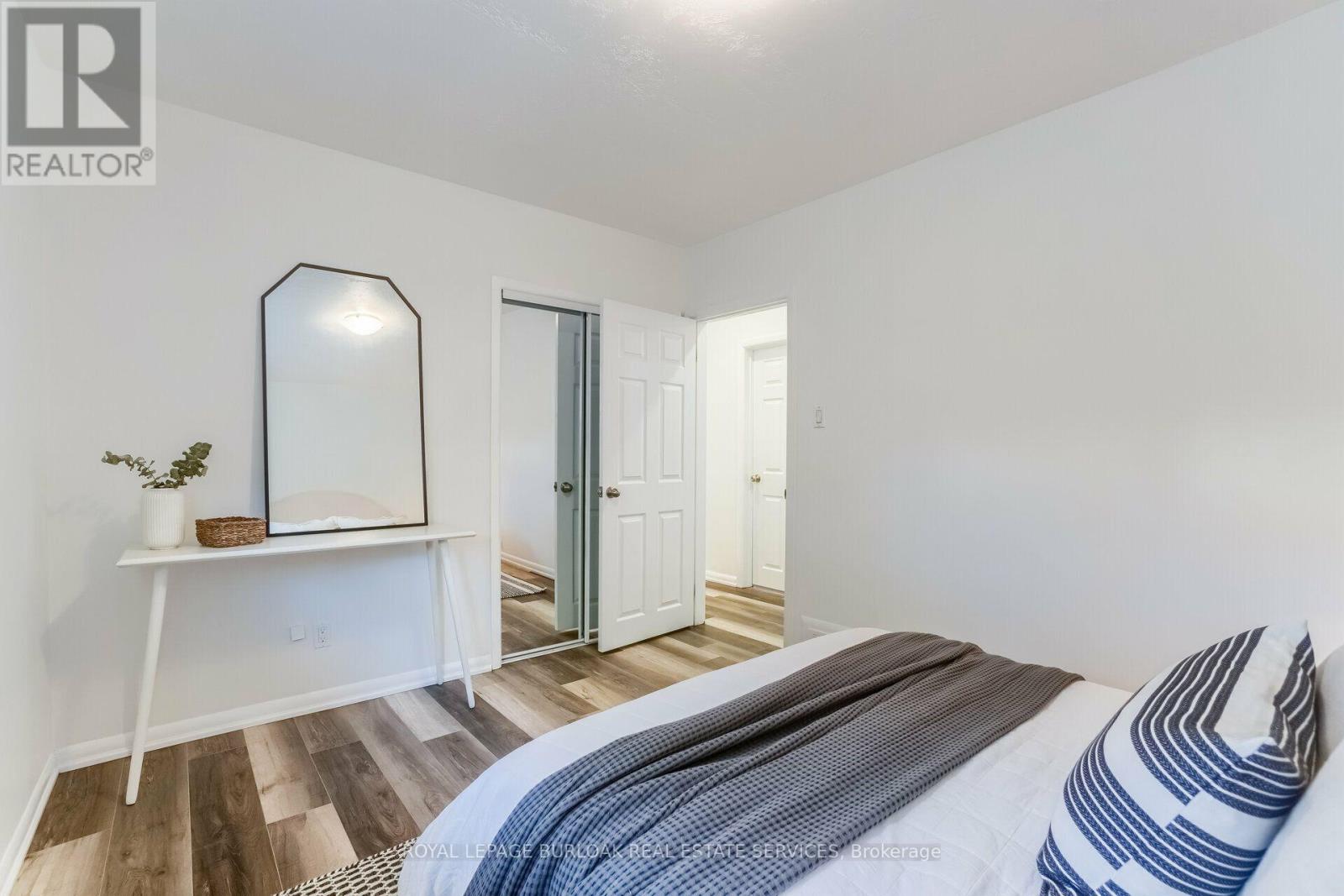 2121 Bridge Road, Oakville, Ontario  L6L 2E8 - Photo 13 - W13845570