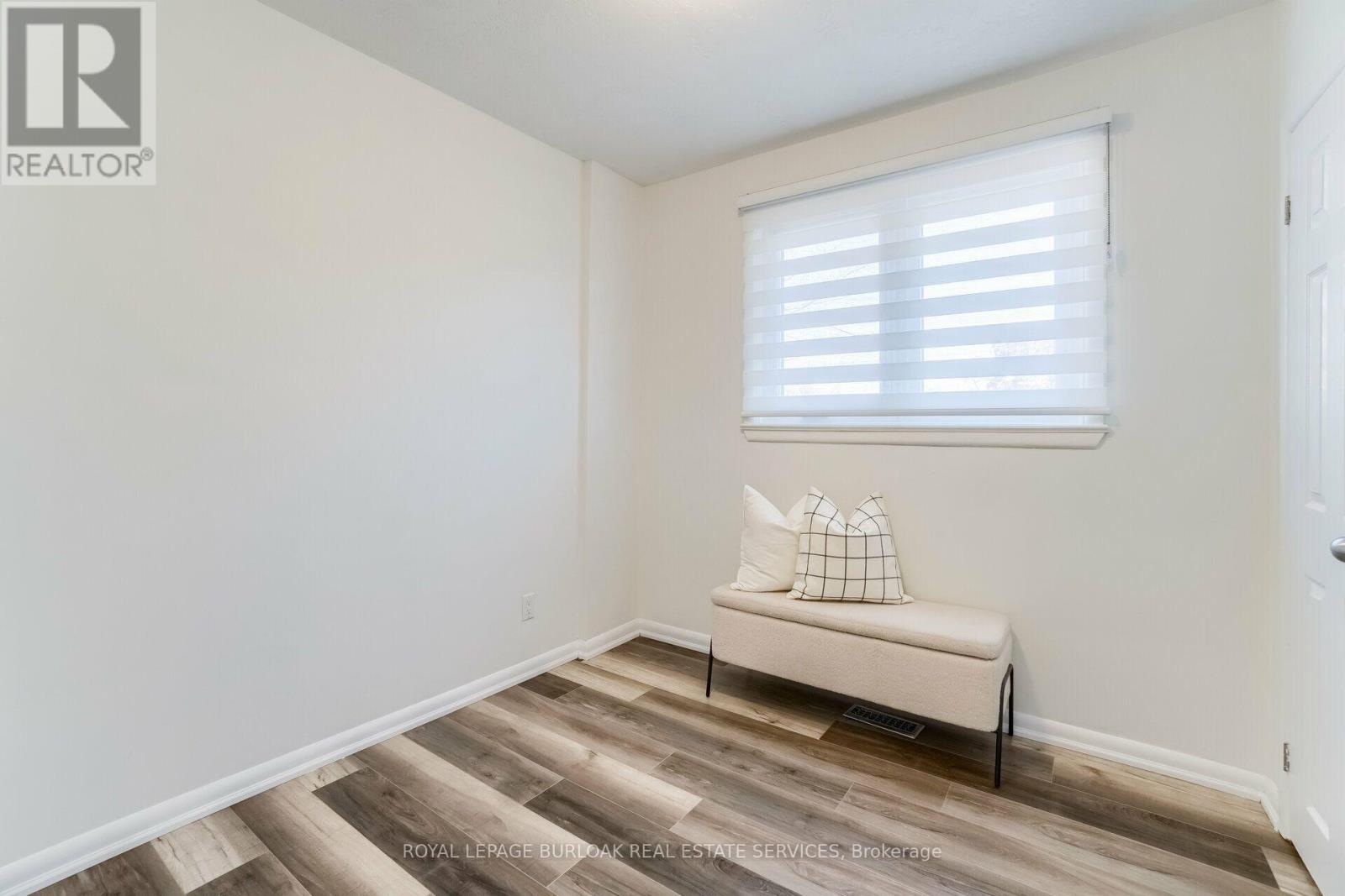 2121 Bridge Road, Oakville, Ontario  L6L 2E8 - Photo 16 - W13845570