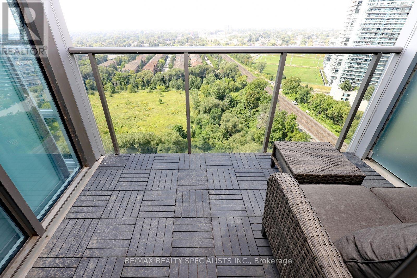 2103 - 88 Park Lawn Road, Toronto, Ontario  M8Y 0B5 - Photo 24 - W13845572