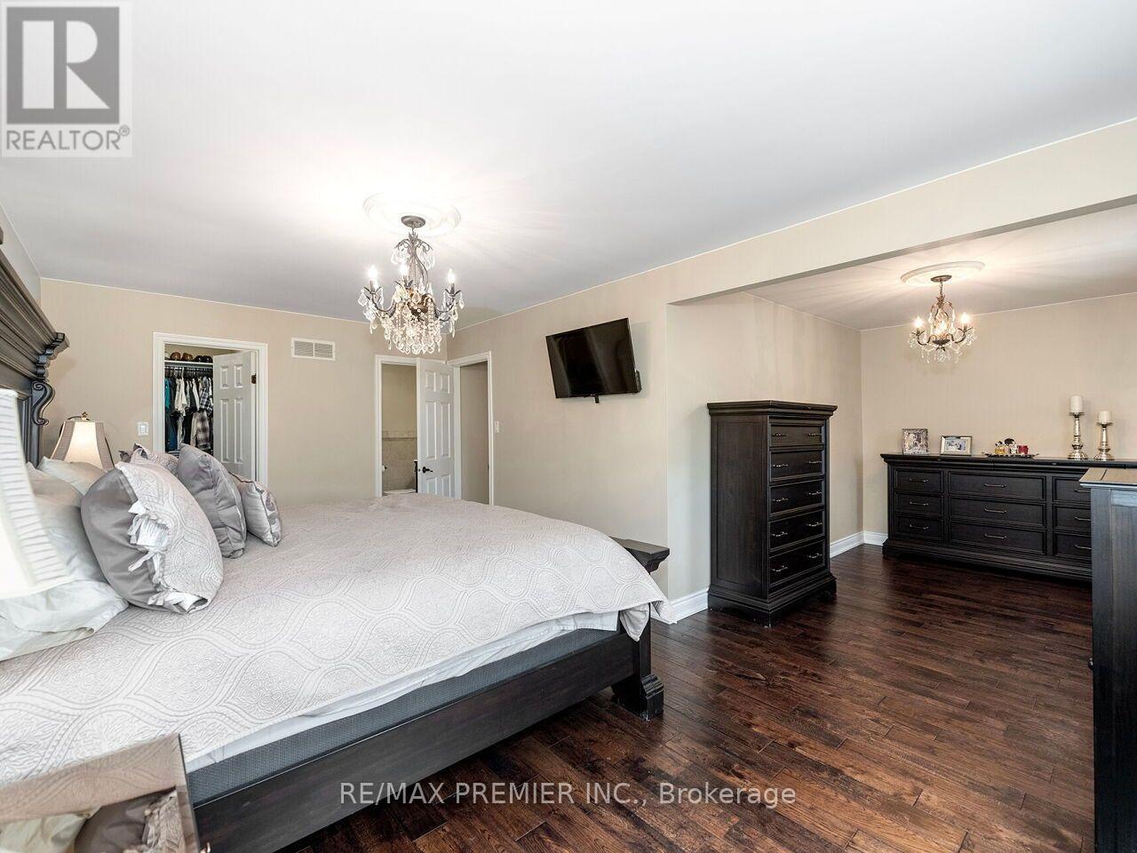 81 De Rose Avenue, Caledon, Ontario  L7E 1A6 - Photo 25 - W13845580