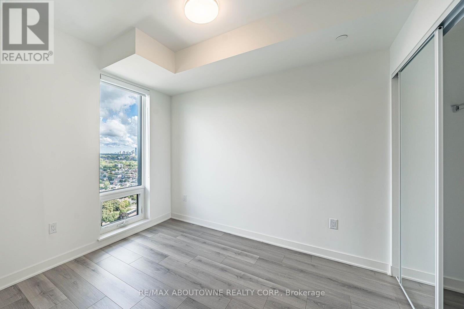 2703 - 1185 Dupont Street, Toronto, Ontario  M6H 0G5 - Photo 21 - W13845620