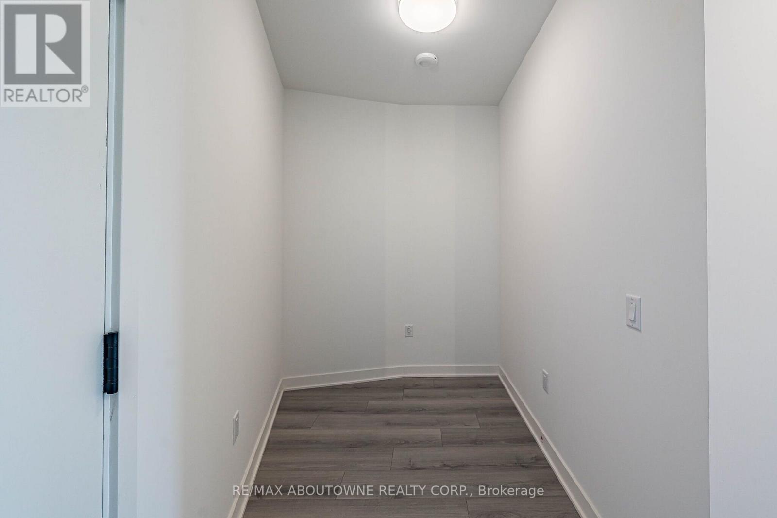 2703 - 1185 Dupont Street, Toronto, Ontario  M6H 0G5 - Photo 8 - W13845620