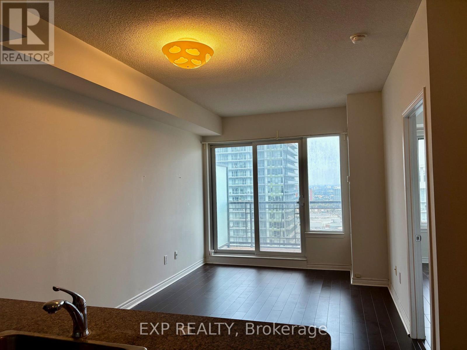 2304 - 385 Prince Of Wales Drive, Mississauga, Ontario  L5B 0C6 - Photo 18 - W13837630