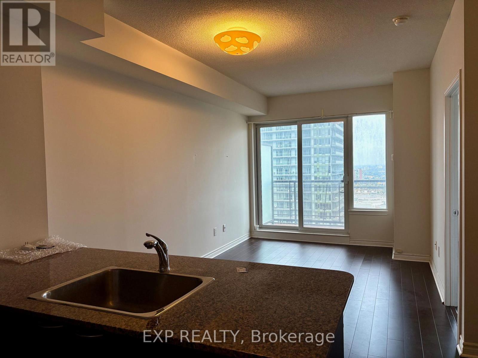 2304 - 385 Prince Of Wales Drive, Mississauga, Ontario  L5B 0C6 - Photo 19 - W13837630