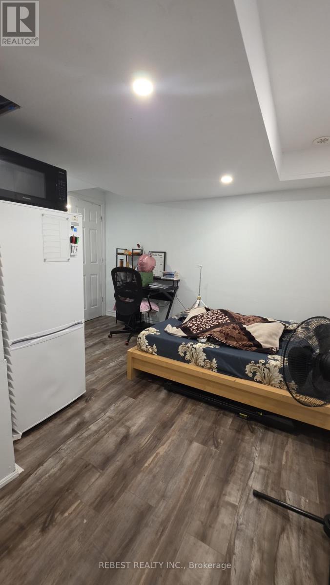18 Aspen Hill Road, Brampton, Ontario  L6Y 6E3 - Photo 18 - W13845386