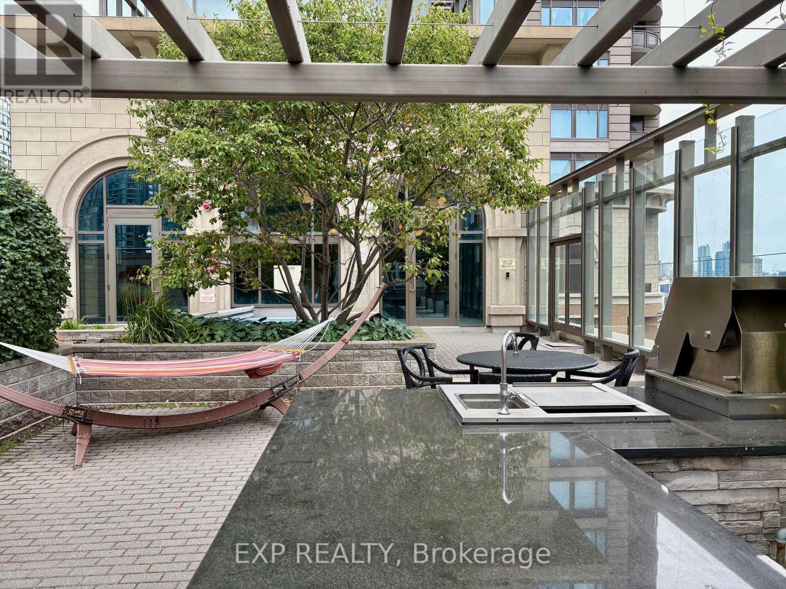 2304 - 385 Prince Of Wales Drive, Mississauga, Ontario  L5B 0C6 - Photo 32 - W13837630