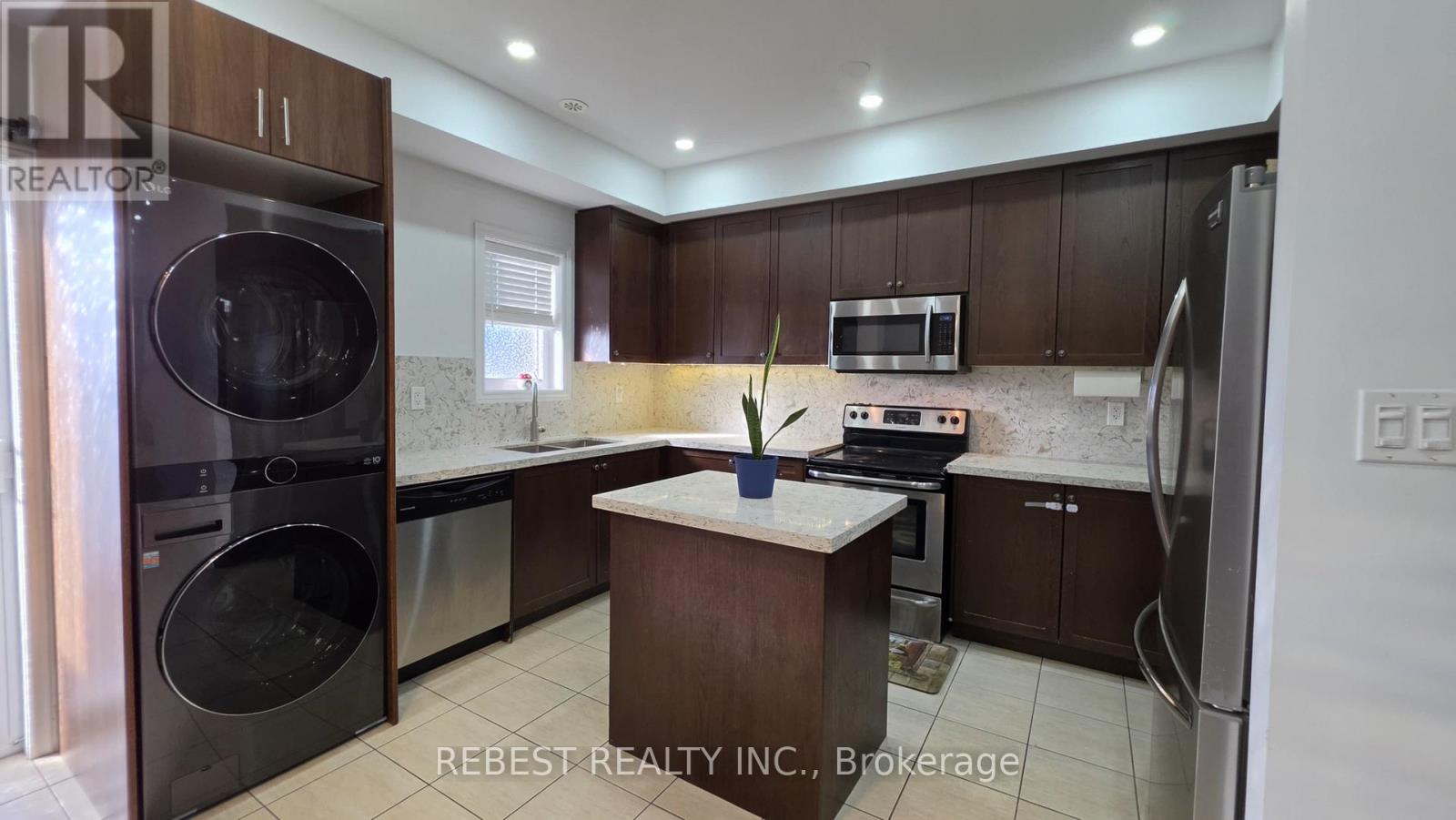 18 Aspen Hill Road, Brampton, Ontario  L6Y 6E3 - Photo 13 - W13845386