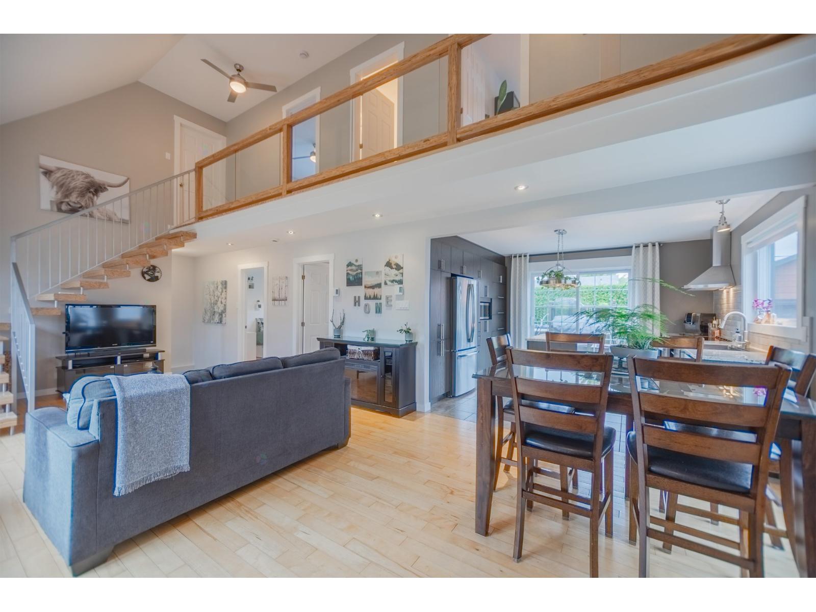 33 Rue Jutras Sorel-Tracy Quebec Canada J3P7Z9 3