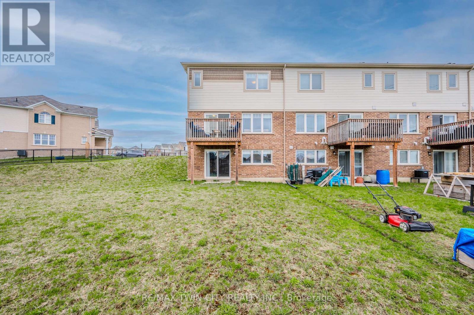 112 Watermill Street, Kitchener, Ontario  N2P 0H3 - Photo 35 - X13845696