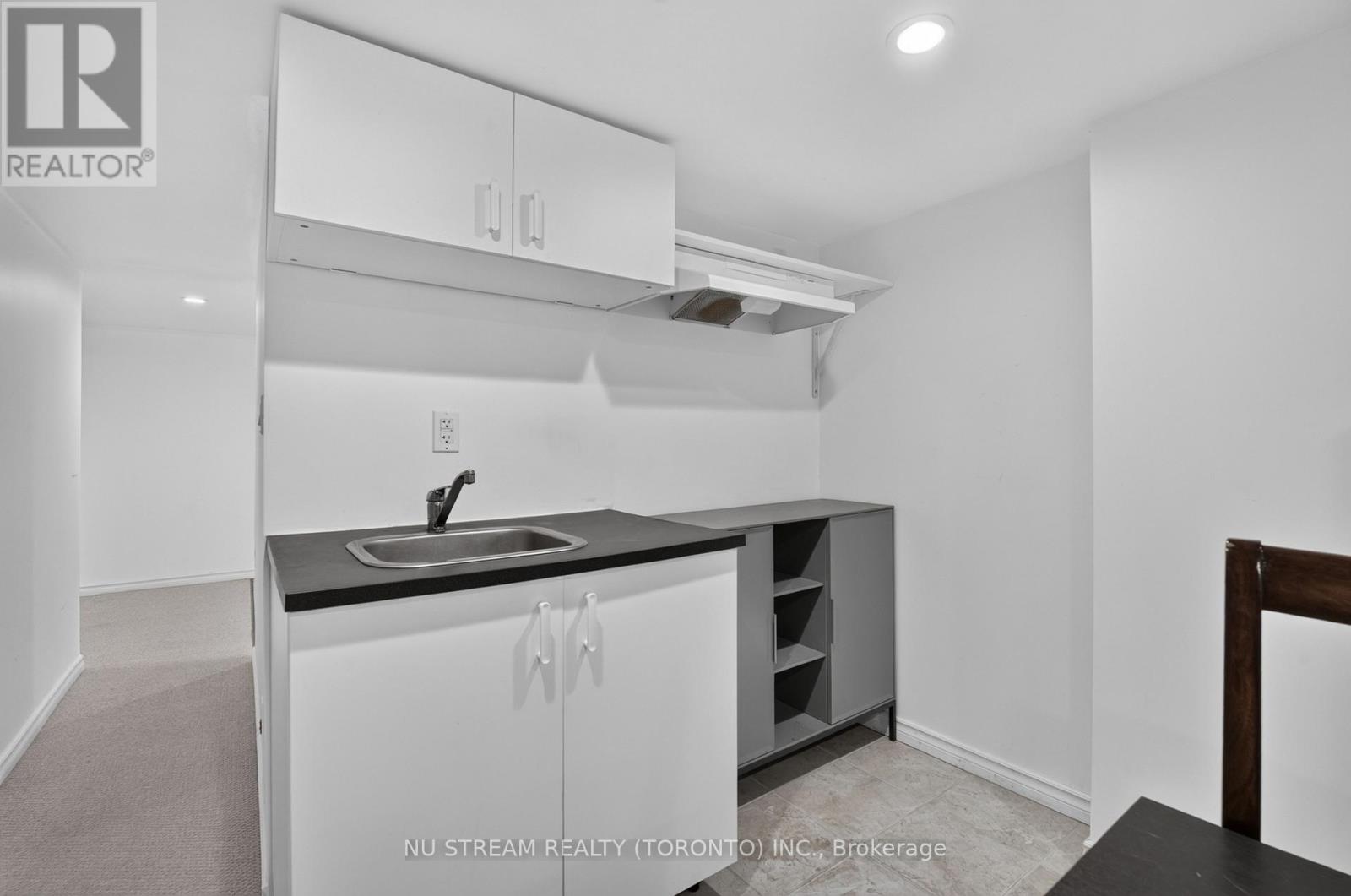 9 Manning Street, St. Catharines, Ontario  L2R 5Z4 - Photo 36 - X13845714