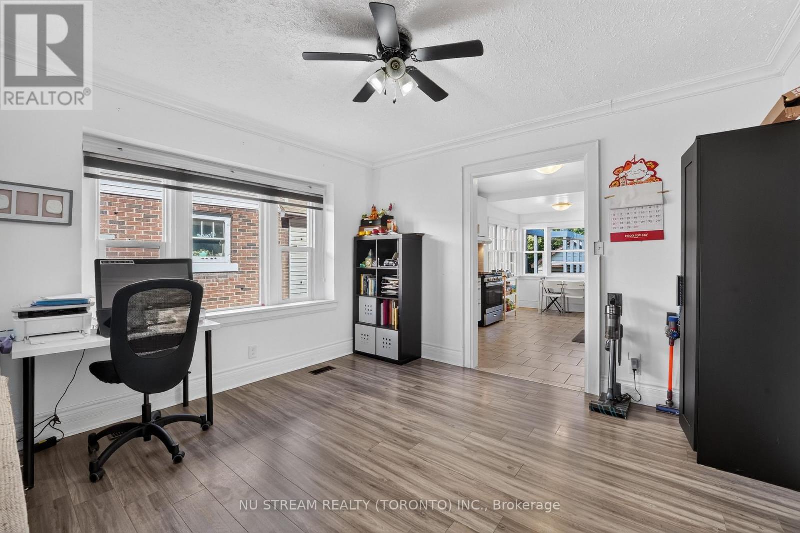 9 Manning Street, St. Catharines, Ontario  L2R 5Z4 - Photo 9 - X13845714