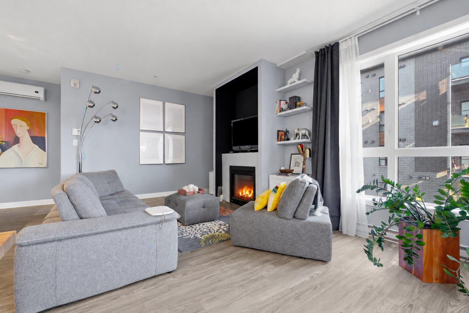 425 Av. de la Belle-Dame|#203 La Prairie Quebec Canada J5R0N4 3