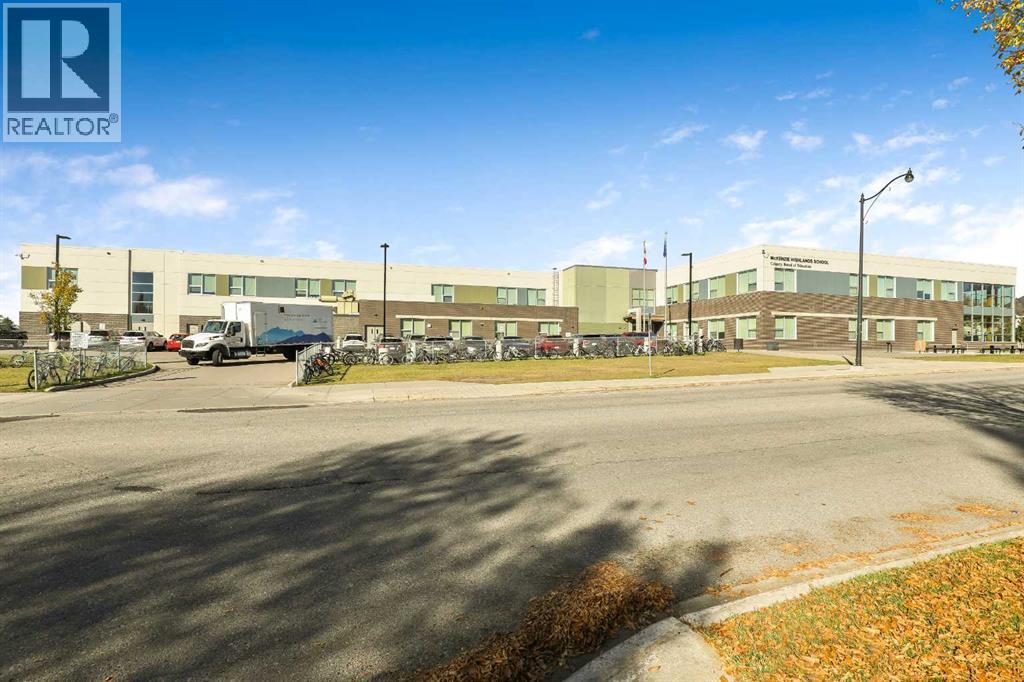 1014 Mckenzie Towne Villas SE, Calgary, Alberta  T2Z 1E4 - Photo 50 - A2349235