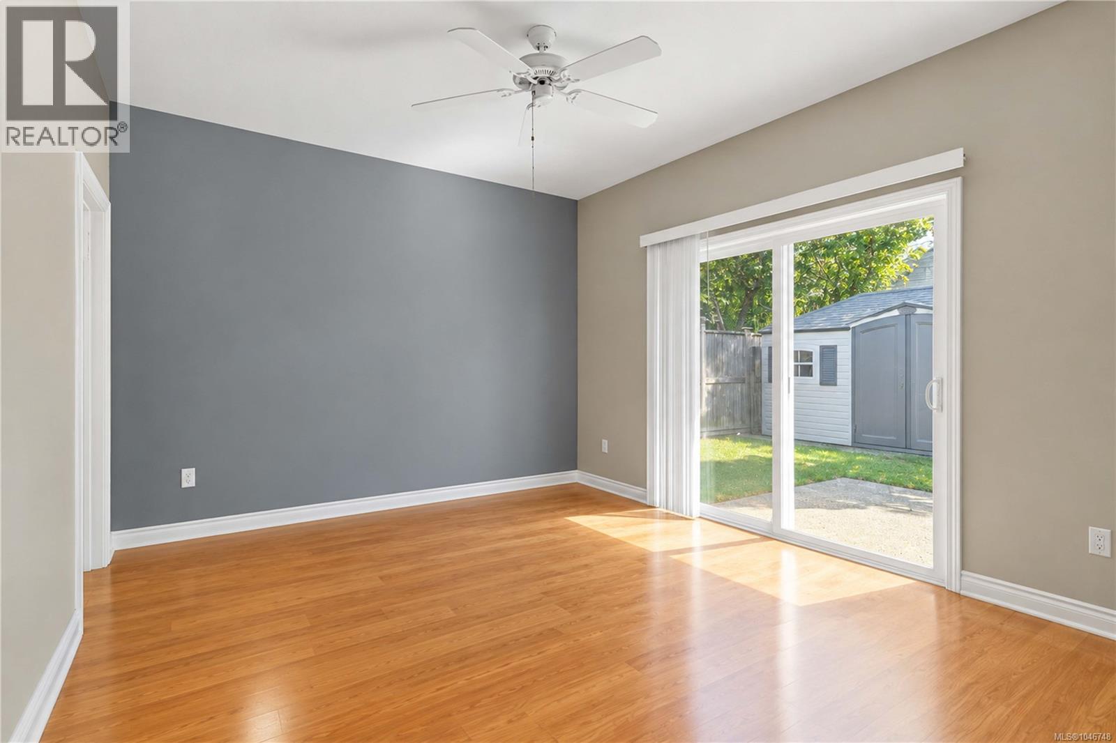 1101 Berkeley Pl, Saanich, British Columbia  V8X 2G2 - Photo 4 - 1046748