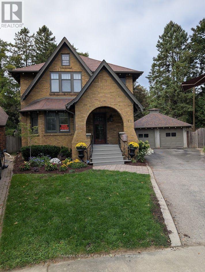 17 Clenray Place, London East, Ontario  N6A 3Y9 - Photo 3 - X13845752