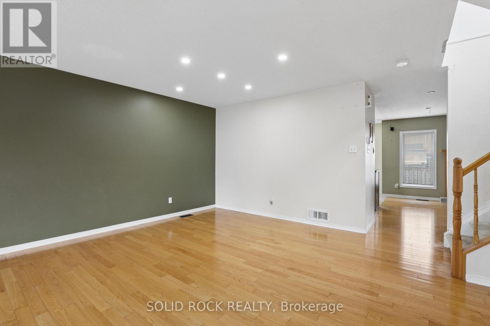 1176 Halton Terrace, Ottawa, Ontario K2W 1H1 - Photo 7 - X13845780