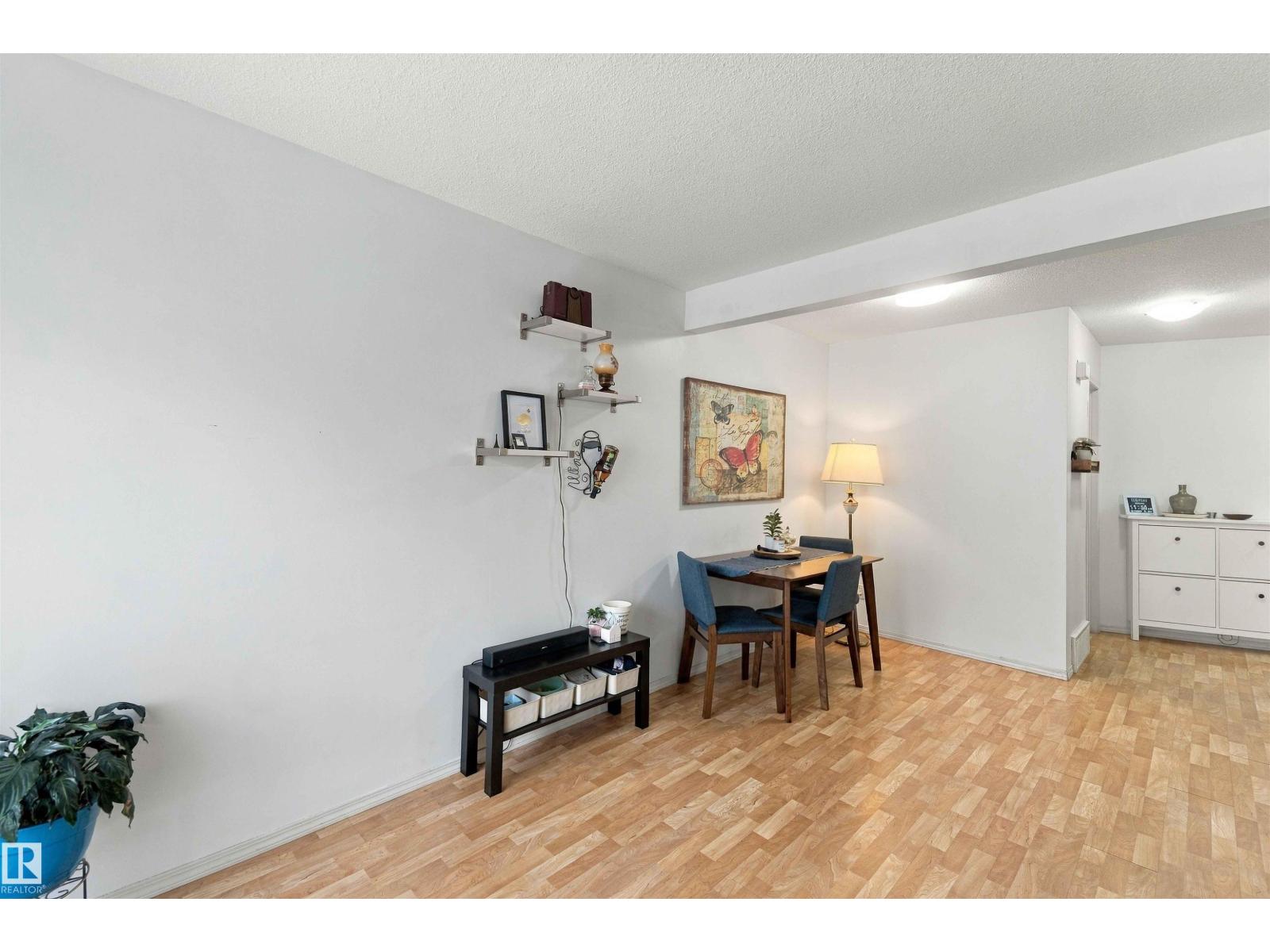 #119 150 EDWARDS DR SW