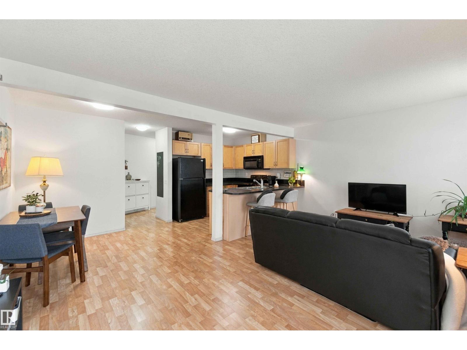 #119 150 EDWARDS DR SW