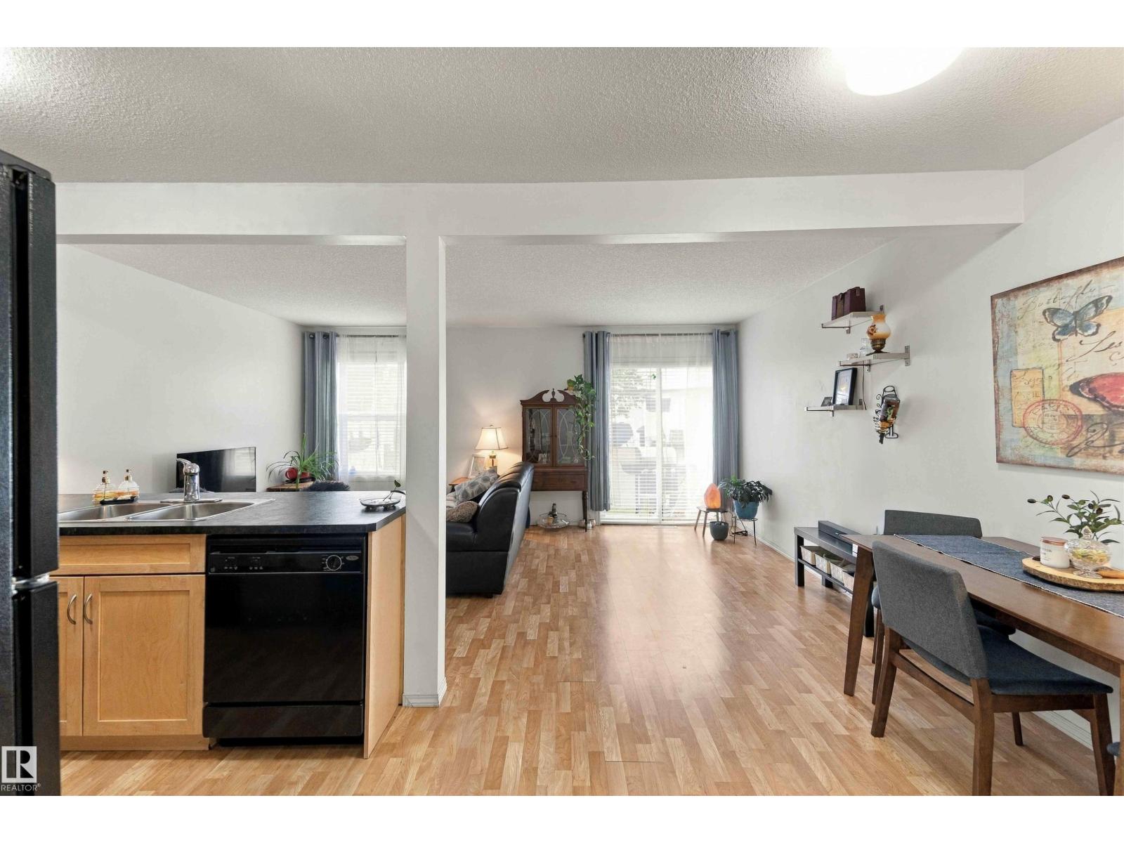 #119 150 EDWARDS DR SW