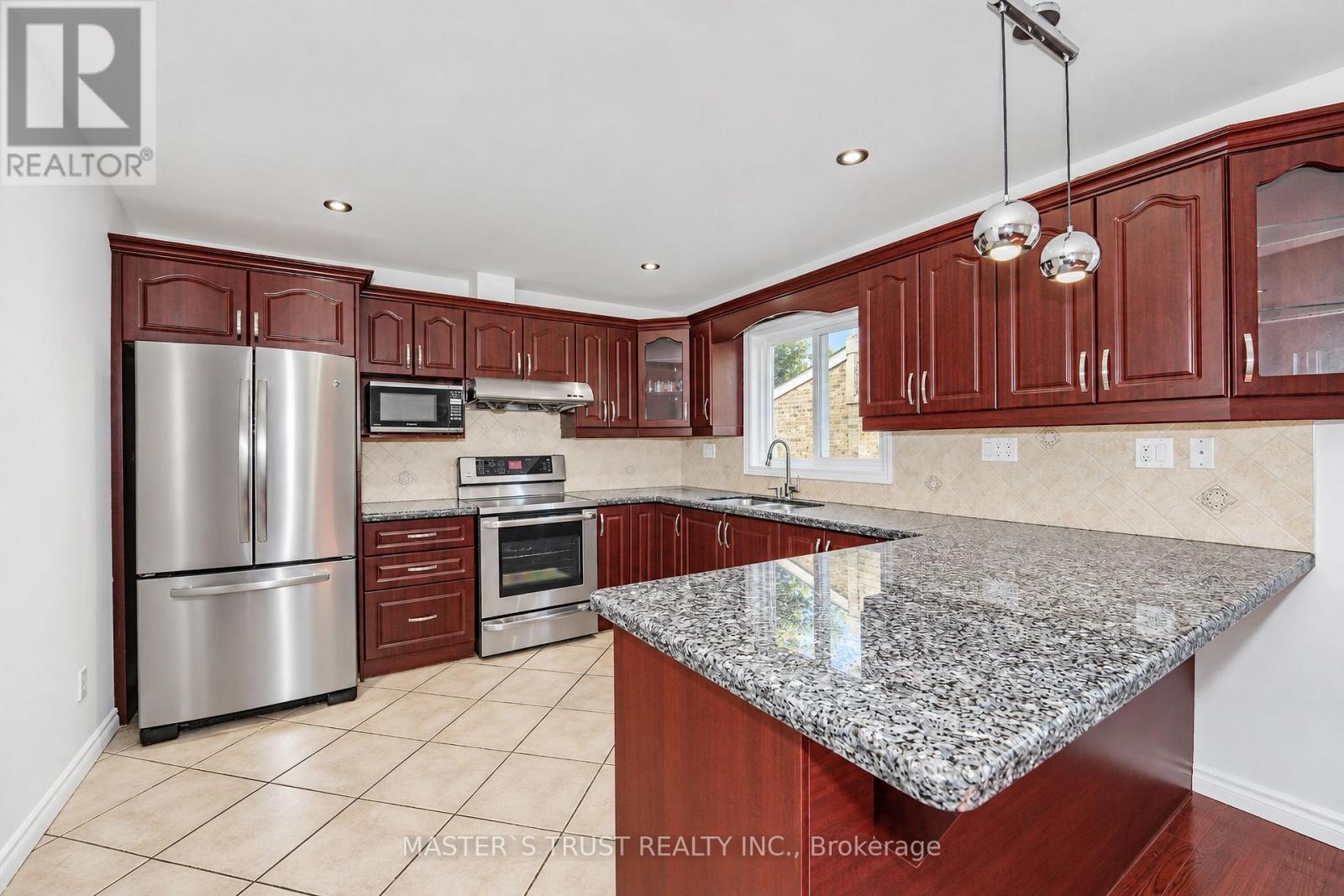 3 Longbow Square, Toronto, Ontario  M1W 2W6 - Photo 10 - E13845762