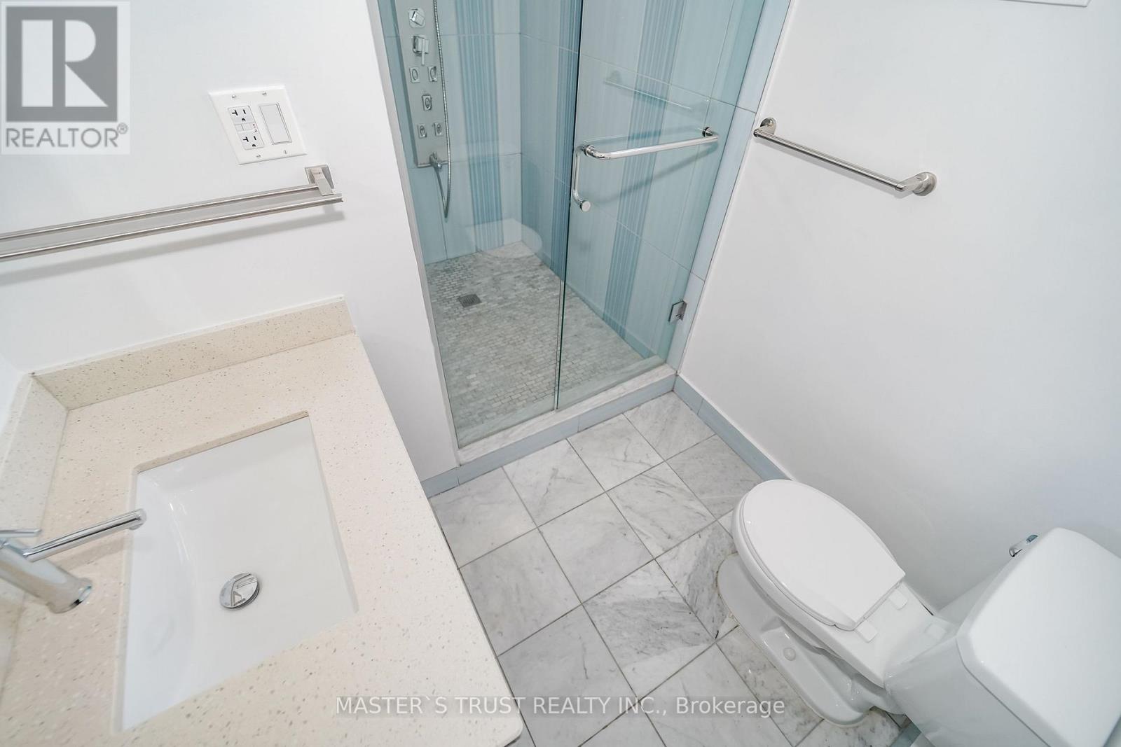 3 Longbow Square, Toronto, Ontario  M1W 2W6 - Photo 15 - E13845762