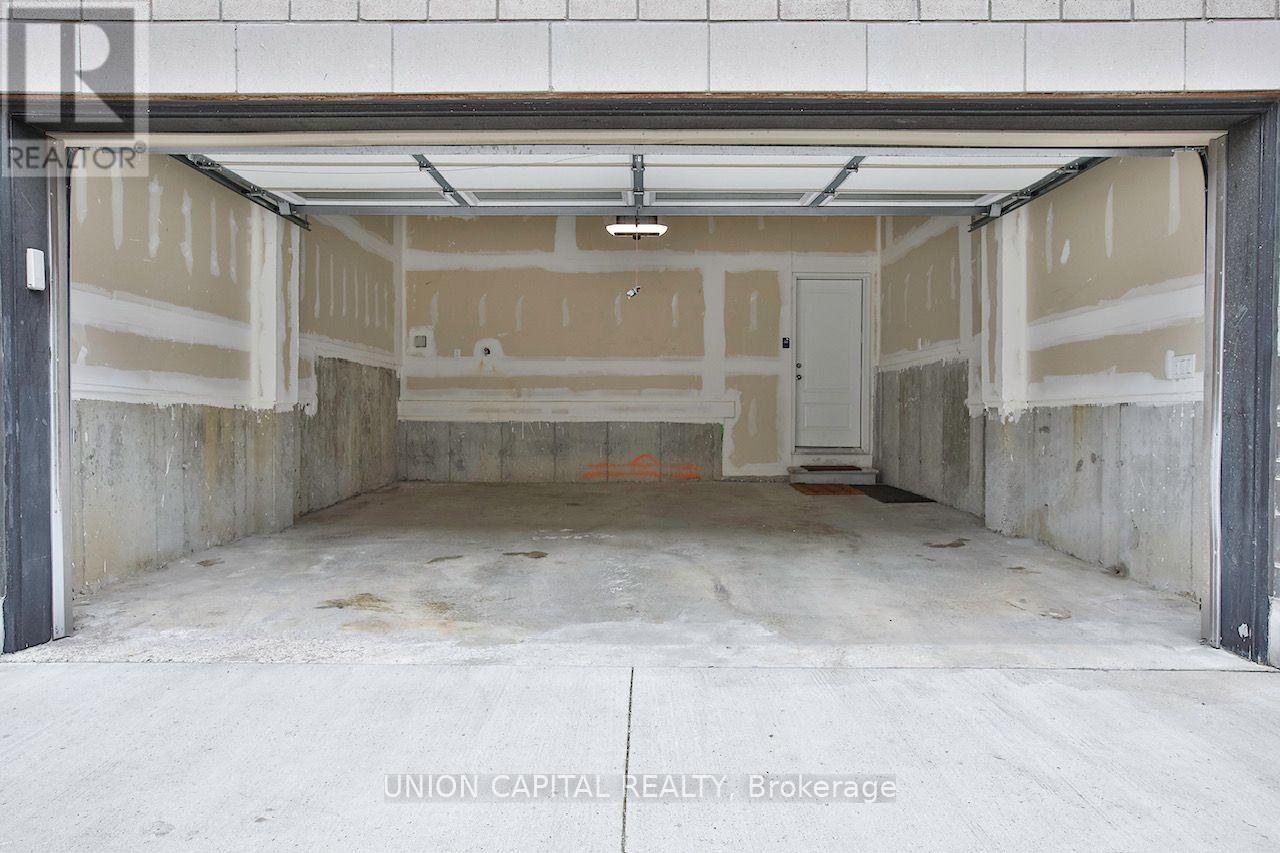 9 Arthur White Lane, Markham, Ontario  L6E 0W2 - Photo 7 - N13845788