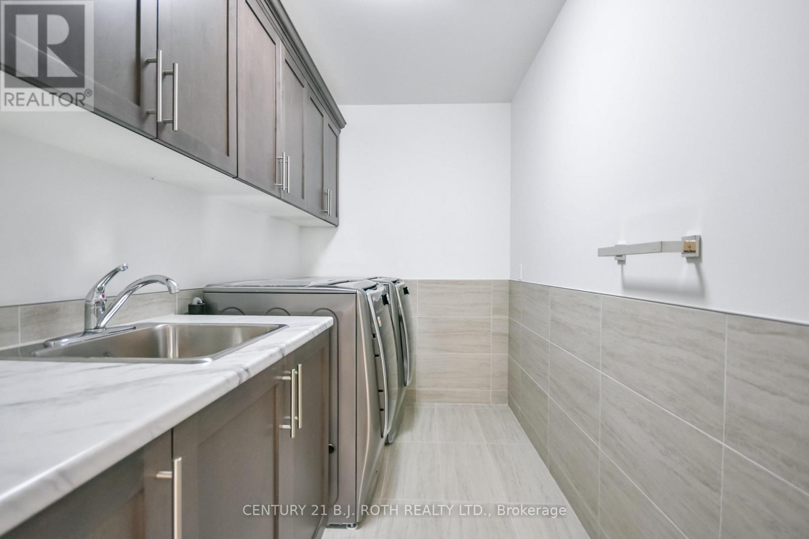 41 Auburn Court, Barrie (Ardagh), Ontario  L4N 6G9 - Photo 32 - S13845746