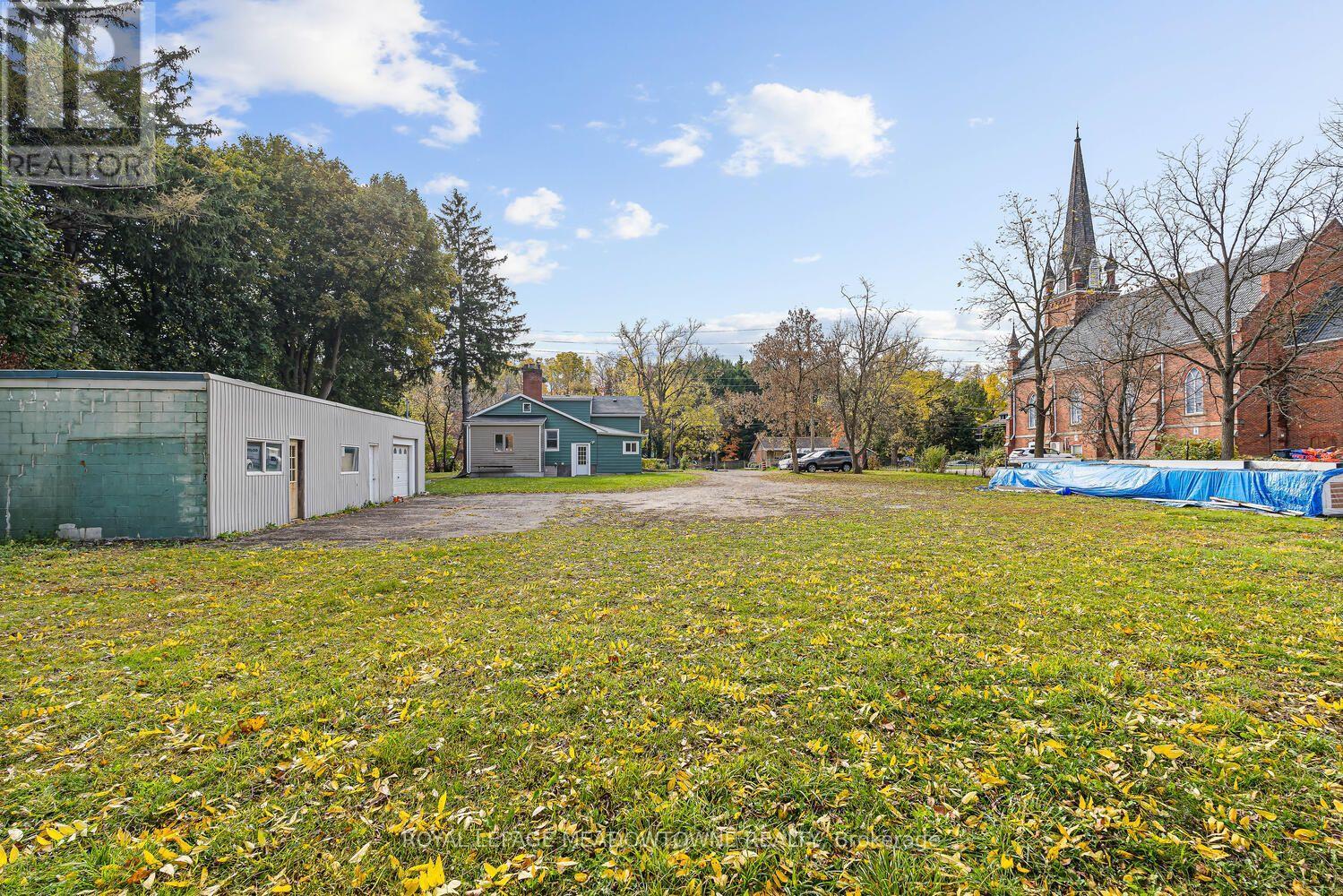 503 Guelph Street, Halton Hills, Ontario  L0P 0A2 - Photo 25 - W13845738