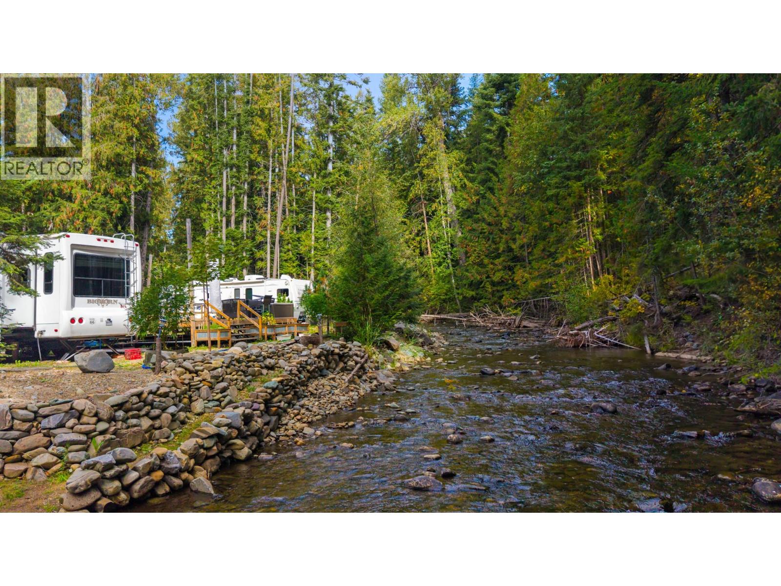 4529 Highway 3, Arrow Creek, British Columbia