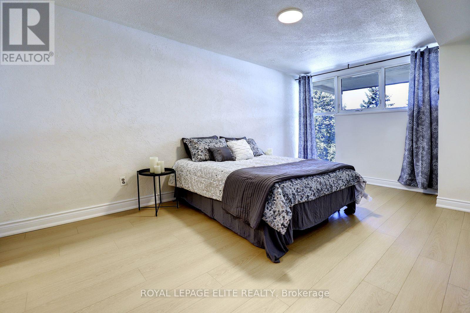 250 - 2 Valhalla Inn Road, Toronto, Ontario  M9B 6C3 - Photo 27 - W13844930