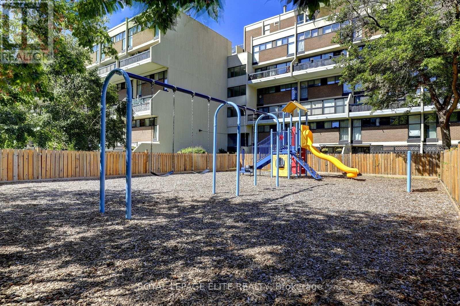 250 - 2 Valhalla Inn Road, Toronto, Ontario  M9B 6C3 - Photo 44 - W13844930