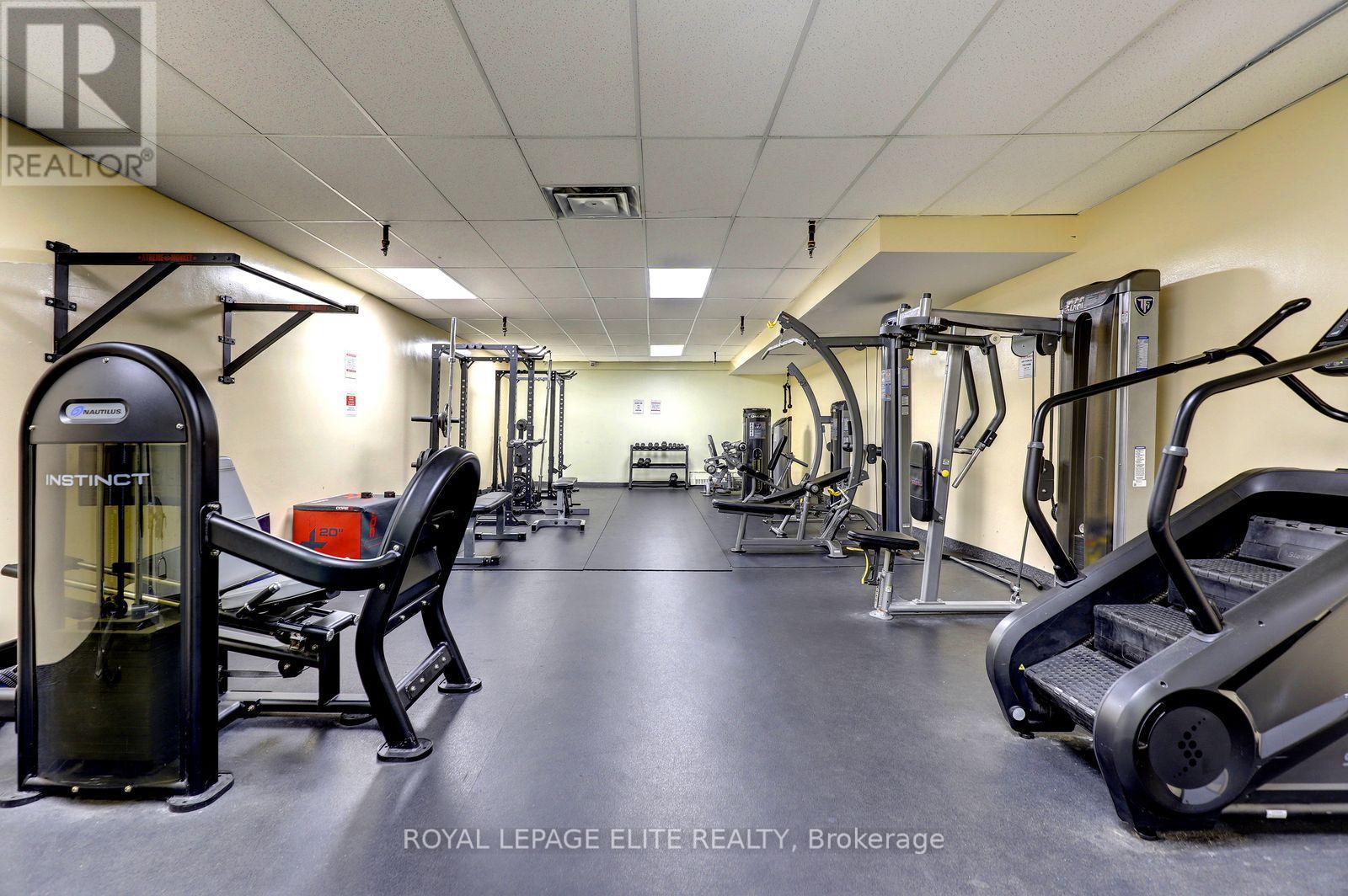 250 - 2 Valhalla Inn Road, Toronto, Ontario  M9B 6C3 - Photo 34 - W13844930