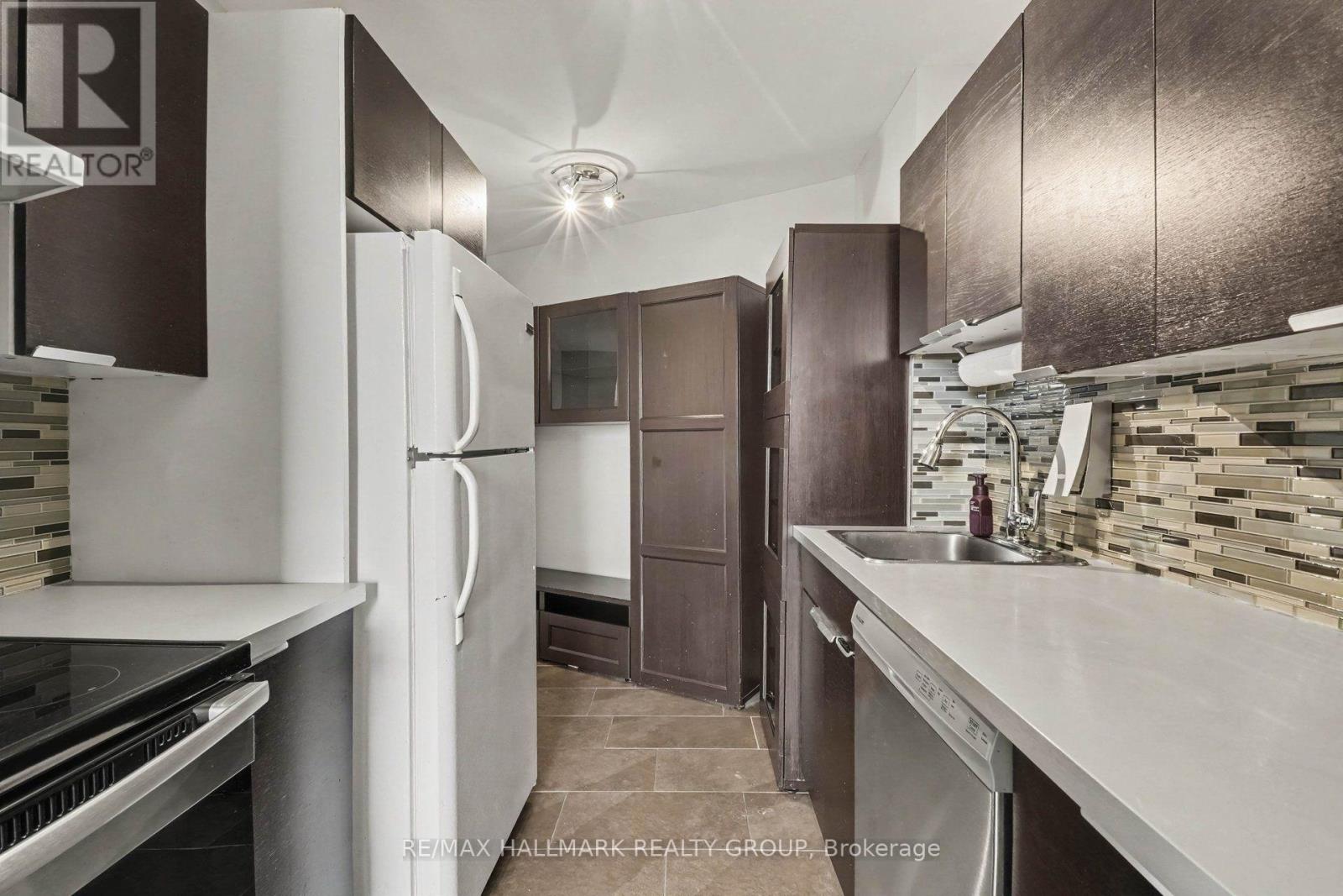 801 - 2020 Jasmine Crescent, Ottawa, Ontario K1J 8K5 - Photo 6 - X13845804