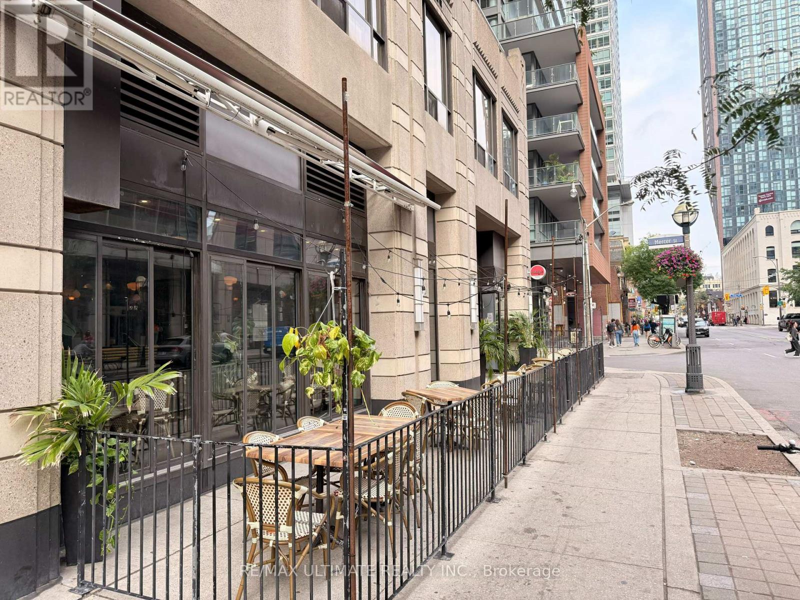 5 Mercer Street, Toronto, Ontario  M5V 1H2 - Photo 3 - C13845830