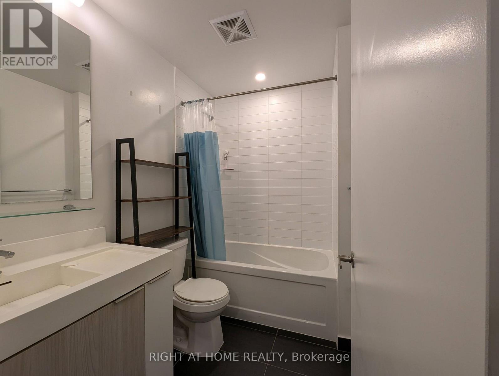209 - 20 Tubman Avenue, Toronto, Ontario  M5A 0M5 - Photo 7 - C13845852