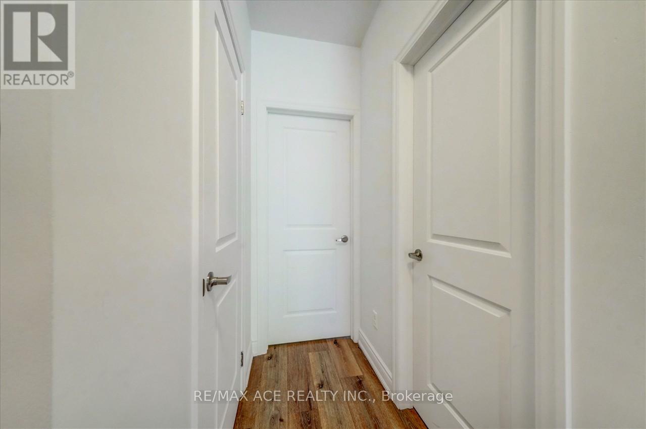 183 Munro Street, Toronto, Ontario  M4M 2B8 - Photo 12 - E13845906