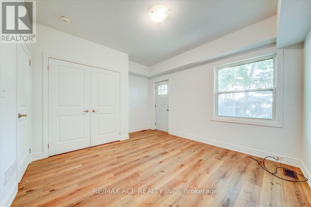 183 Munro Street, Toronto, Ontario  M4M 2B8 - Photo 14 - E13845906