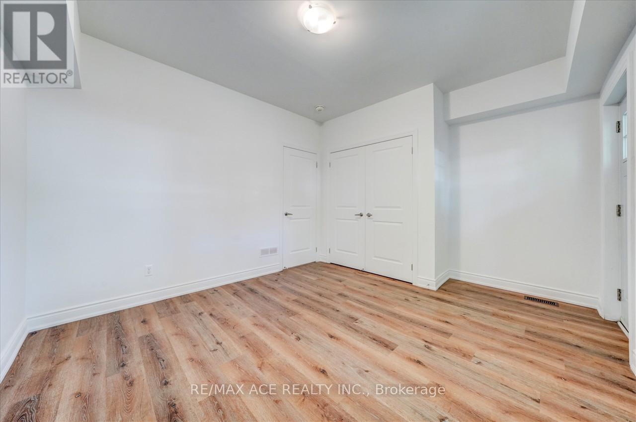 183 Munro Street, Toronto, Ontario  M4M 2B8 - Photo 15 - E13845906